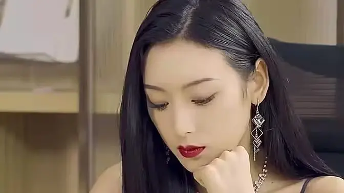 《爷不当赘婿，前妻破防了》：反套路爽剧来袭，看废柴逆袭打脸前妻！